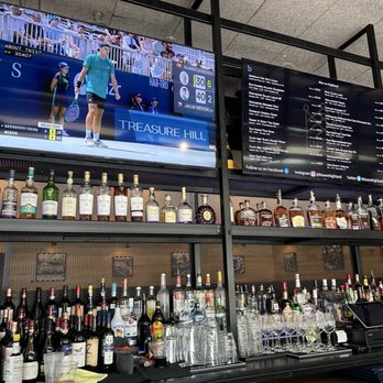 Blue On Highland - Great vibes, cocktails, beer selections - New American Near Me - Needham, Massachusetts Blue On Highland - Great vibes, cocktails, beer selections - New American Near Me - Needham, Massachusetts