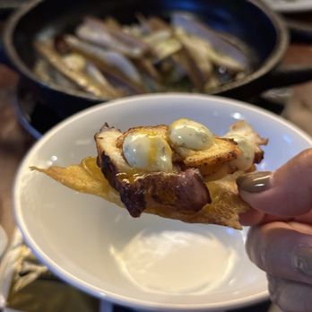Bar Mut - Octopus on crispy chicken skin - Wine Bars Near Me - Barcelona, B