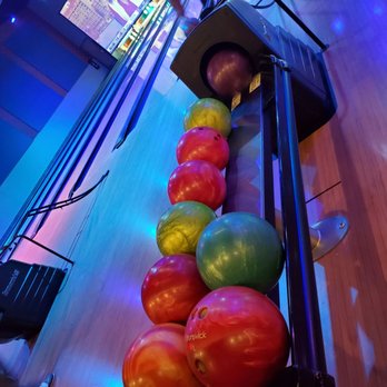 Showbiz Cinemas Edmond - Bowling Balls - Cinema Near Me - Edmond, Oklahoma Showbiz Cinemas Edmond - Bowling Balls - Cinema Near Me - Edmond, Oklahoma