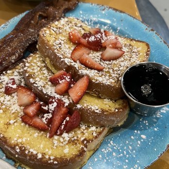 Sunrise Memphis - French Toast with a side of bacon. - Breakfast & Brunch Near Me - Memphis, Tennessee Sunrise Memphis - French Toast with a side of bacon. - Breakfast & Brunch Near Me - Memphis, Tennessee