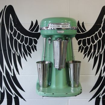 Black Peak Homemade Gelato - Milkshake machine - Ice Cream & Frozen Yogurt Near Me - Wanaka, OTA Black Peak Homemade Gelato - Milkshake machine - Ice Cream & Frozen Yogurt Near Me - Wanaka, OTA