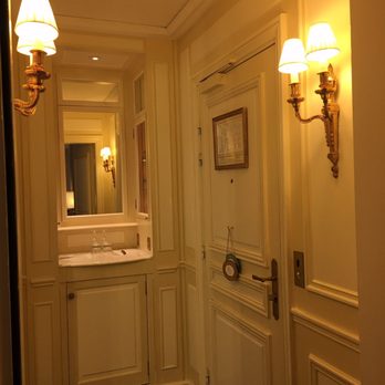 Le Meurice - Foyer - Hotels Near Me - Paris, 75