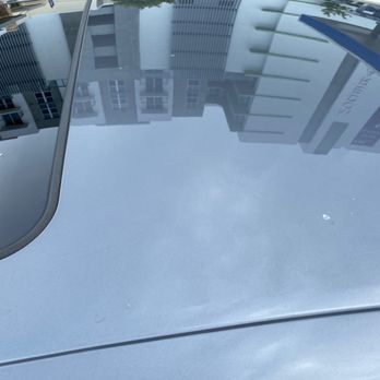 Magic Hands Car Wash - Bird poop still on roof top - Car Wash Near Me - Miami, Florida