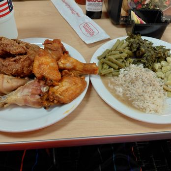 Golden Corral Buffet & Grill - The chicken plate with a little rice/gravy and the veggie plate!  Delish! - American Near Me - Waldorf, Maryland