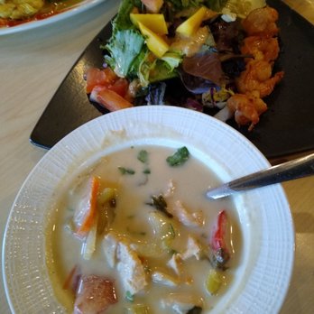 Cafe De Thai - Soup and salad lunch - Thai Near Me - Reno, Nevada Cafe De Thai - Soup and salad lunch - Thai Near Me - Reno, Nevada