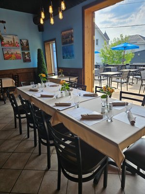 Explorers Bistro by null