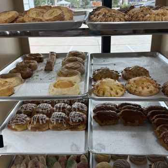 Mexico Lindo Bakery - Bakeries Near Me - Rosharon, Texas