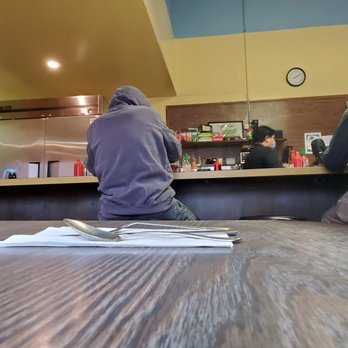 New Taraval Cafe - Breakfast & Brunch Near Me - San Francisco, California