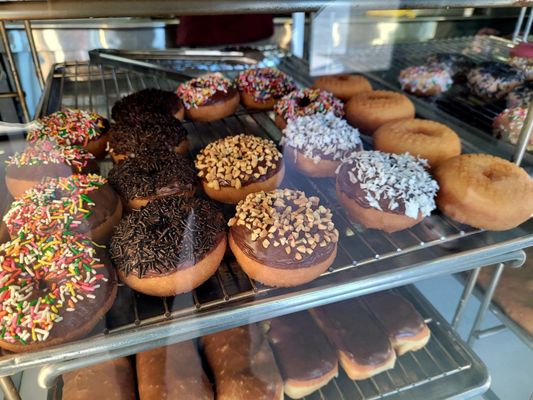 Apple Valley Donuts