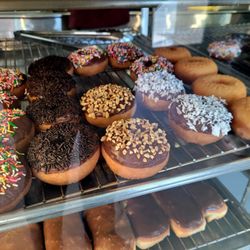 Apple Valley Donuts