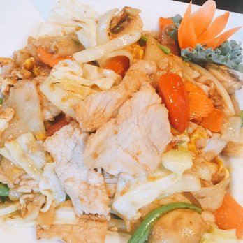 Thai Orchid - Drunken Noodles with pork - Thai Near Me - Indianapolis, Indiana