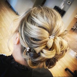Moodz Day Spa & Salon