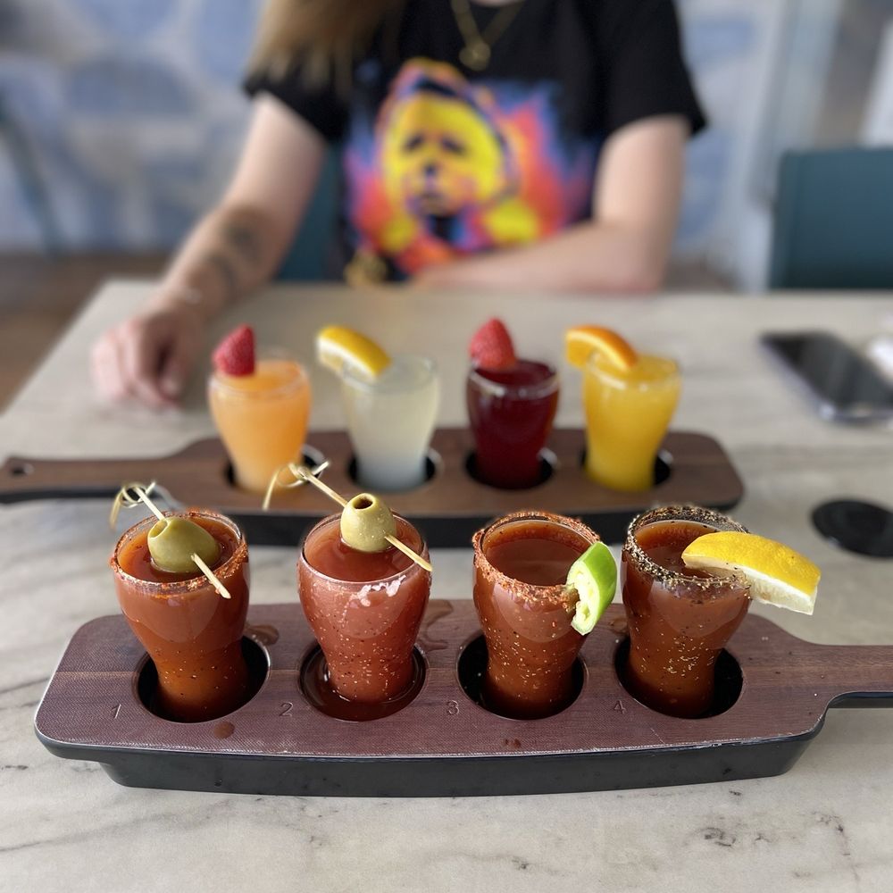 Broken Yolk Cafe - American Near Me - Phoenix, Arizona