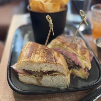 Brink's Tavern - Seafood Near Me - North Augusta, South Carolina