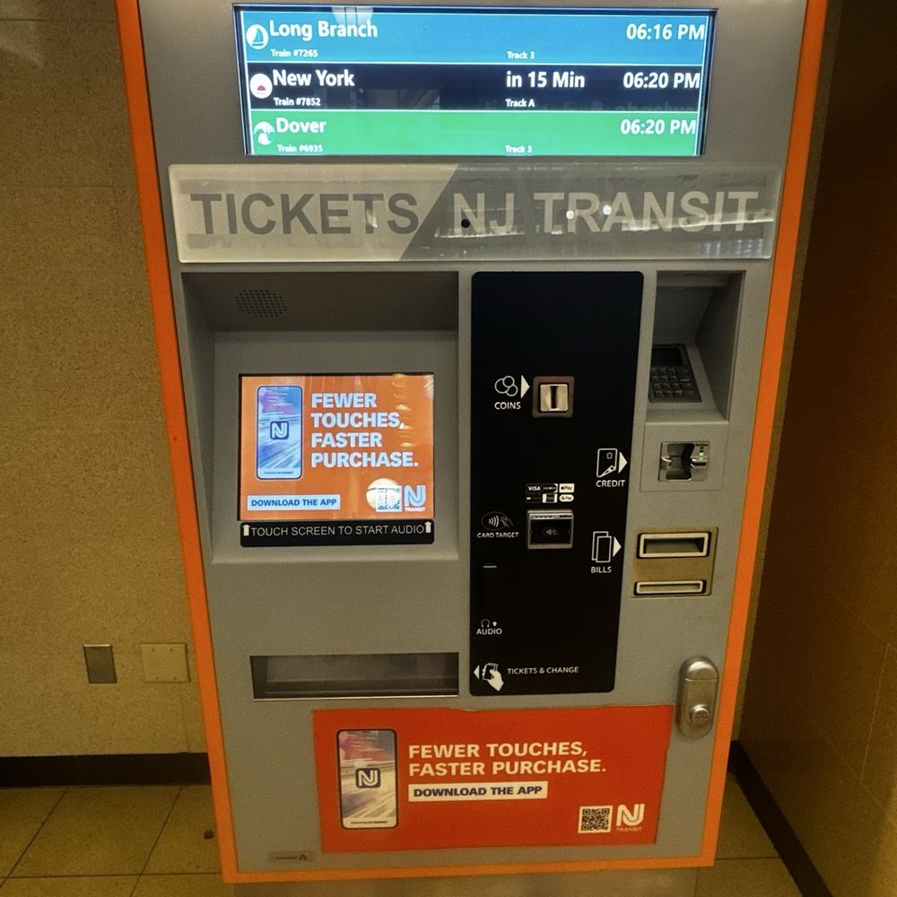Secaucus Transfer Station - Train Stations Near Me