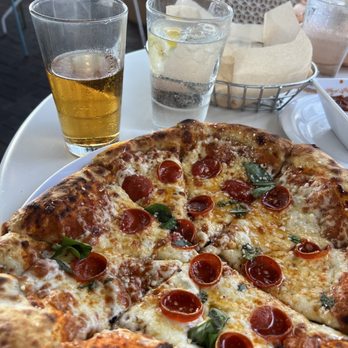 Cali - Brandon - Hot honey pizza - New American Near Me - Riverview, Florida