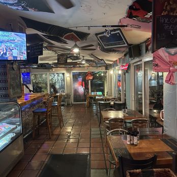 Catch Of The Day - Inside - Seafood Near Me - Miami, Florida Catch Of The Day - Inside - Seafood Near Me - Miami, Florida