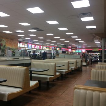 Braum's Ice Cream & Dairy Stores - the interior - Ice Cream & Frozen Yogurt Near Me - Seminole, Oklahoma