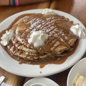 Angela's Cafe - Eagle Hill - Crepas Con Dulce De Leche - Mexican Near Me - Boston, Massachusetts