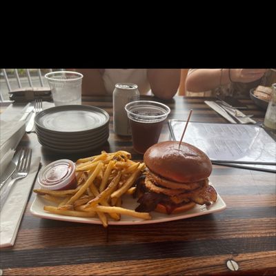 Reunion Tap & Table by null