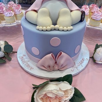 Freed's Bakery - Bakeries Near Me - Las Vegas, Nevada