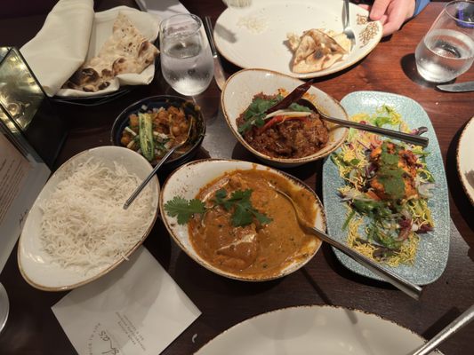 Asha's Indian Restaurant & Cocktail Bar by null