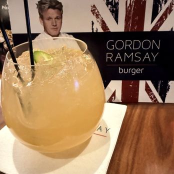 Gordon Ramsay Burger Las Vegas - Ramsey's Revenge mocktail (ginger beer, tangerine, jalapeño) - Burgers Near Me - Las Vegas, Nevada