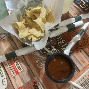 Raul & Theresa's Original Restaurant - Chips and spicy salsa - Mexican Near Me - Avondale, Arizona