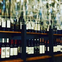 El León - Bodegón El León. Rosario.