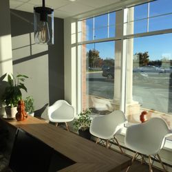 Park West Chiropractic - What a great place to come to work each day! This is our bright and warm reception area.
