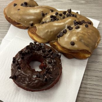 Fluffy Donuts - Red velvet donut with chocolate and maple cinnamon donut - Donuts Near Me - Davis, California