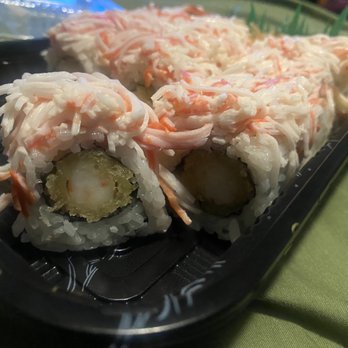 Tobiko - Snow Mountain - Sushi Bars Near Me - Valley Stream, New York