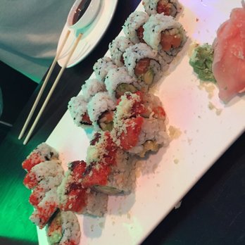 Kamiya 86 - Spicy tuna roll, super California roll, Alaska roll, and yummy roll! - Sushi Bars Near Me - Jacksonville Beach, Florida Kamiya 86 - Spicy tuna roll, super California roll, Alaska roll, and yummy roll! - Sushi Bars Near Me - Jacksonville Beach, Florida