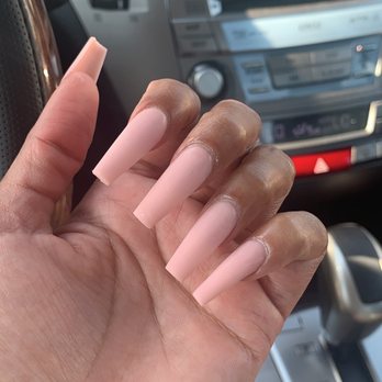 V Nail and Beauty - Nail Salons Near Me - Tampa, Florida