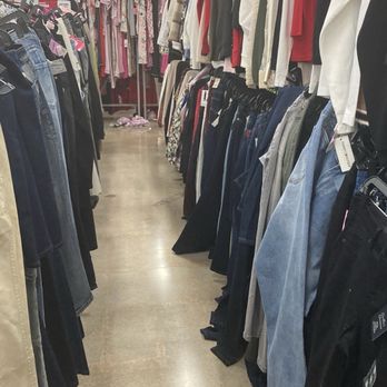 Burlington - Women's Clothing Near Me - Austin, Texas Burlington - Women's Clothing Near Me - Austin, Texas
