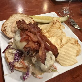 Apollo Grill - Blackened chicken sandwich - American Near Me - Bethlehem, Pennsylvania