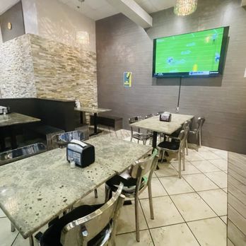 Stacking Philly’s - Dining area (very clean !) - Sandwiches Near Me - Lake Mary, Florida