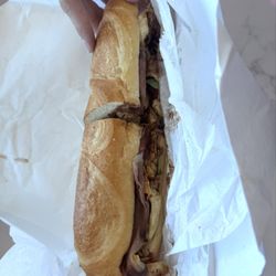Noochie’s Deli & Cafe