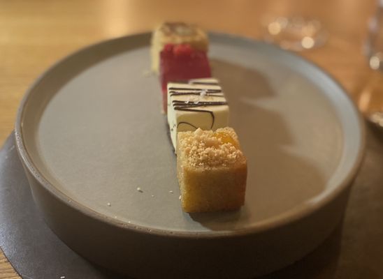 Restaurant Le Clan by null