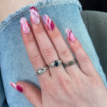 Salon V - Dip powder nails - Nail Salons Near Me - West Roxbury, Massachusetts