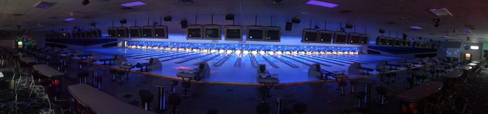Highland Park Lanes Logo