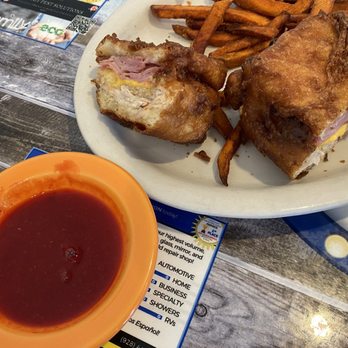 Jen's Seventh Ave Cafe - Today's special, Monte Cristo was out of this world!  Thanks Becky for the recommendation and amazing service! - Breakfast & Brunch Near Me - Prescott Valley, Arizona