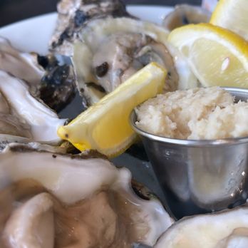 JB Hook's - Oysters - Seafood Near Me - Lake Ozark, Missouri JB Hook's - Oysters - Seafood Near Me - Lake Ozark, Missouri