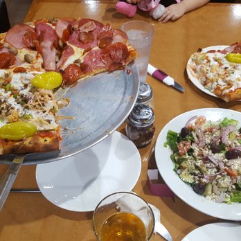 Kraving Kebab Pizza - Having the best chicken kebab pizza and half meat lovers pizza with my babies. - Pizza Near Me - Turlock, California