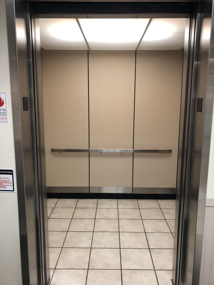 DILLARD’S Updated August 2024 17 Photos 2625 Scottsville Rd