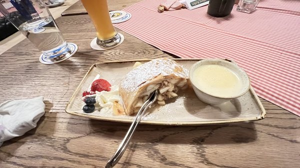 Augustiner-Keller by null