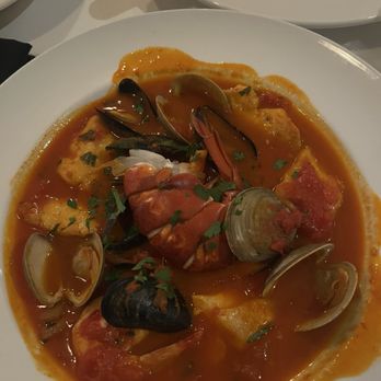 Enzo's on the Lake - Zuppa De Pesce - Italian Near Me - longwood, Florida