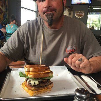 Lindy's on 4th - Burgers Near Me - Tucson, Arizona Lindy's on 4th - Burgers Near Me - Tucson, Arizona