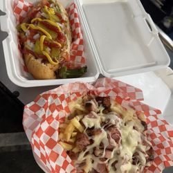 Hot Dogs Rana's - Fries with hot dog