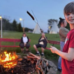 Wigwam Village No 2 - Nightly campfire for everyone to gather